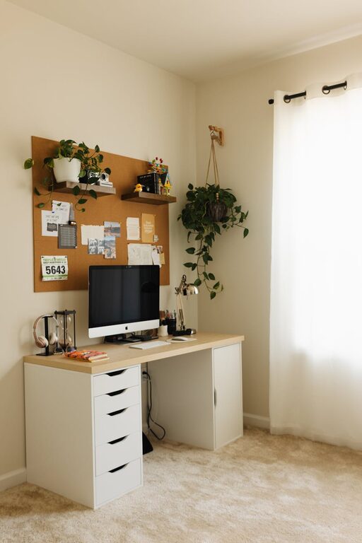 Tips for Creating a Relaxing Home Office Environment to Boost Productivity